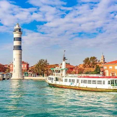 Apartment In 38291 *